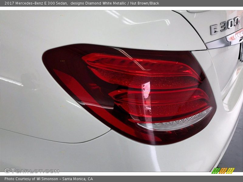 designo Diamond White Metallic / Nut Brown/Black 2017 Mercedes-Benz E 300 Sedan
