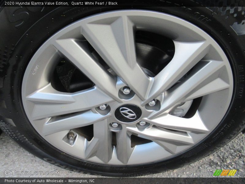 Quartz White Pearl / Black 2020 Hyundai Elantra Value Edition