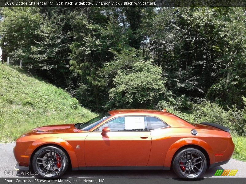  2020 Challenger R/T Scat Pack Widebody Sinamon Stick