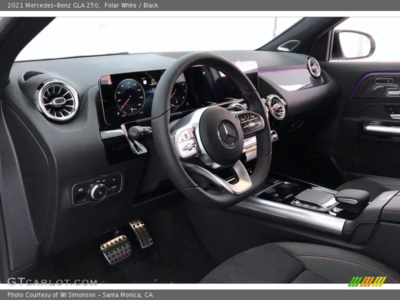 Polar White / Black 2021 Mercedes-Benz GLA 250