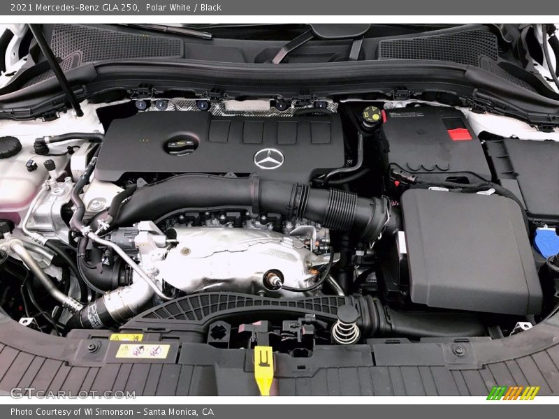 Polar White / Black 2021 Mercedes-Benz GLA 250