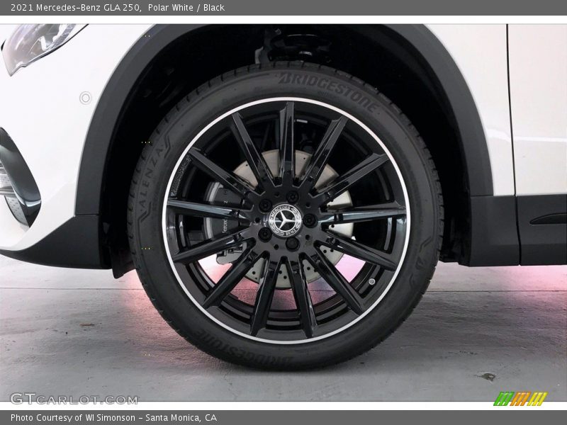 Polar White / Black 2021 Mercedes-Benz GLA 250