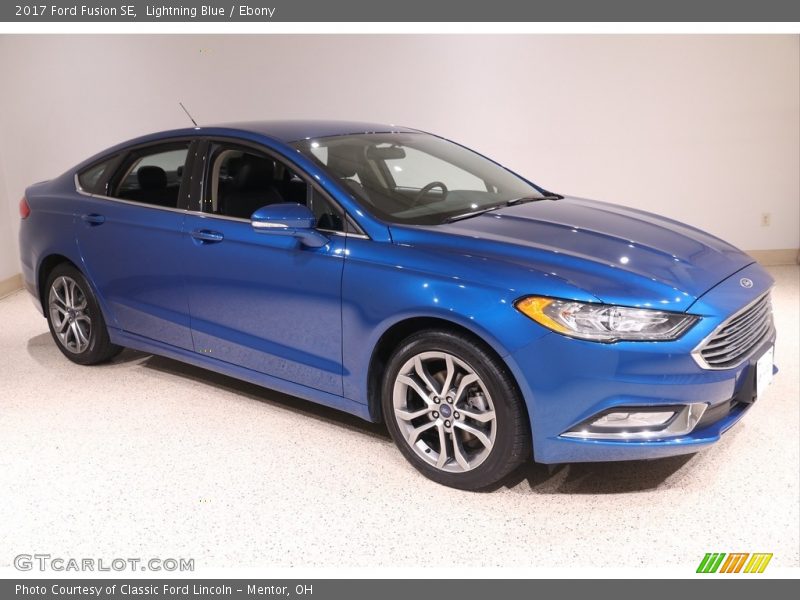 Lightning Blue / Ebony 2017 Ford Fusion SE