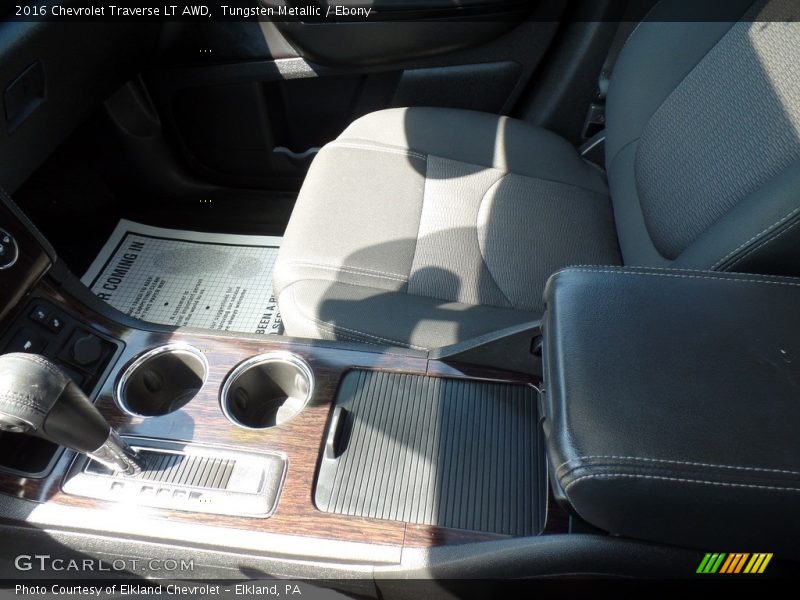 Tungsten Metallic / Ebony 2016 Chevrolet Traverse LT AWD
