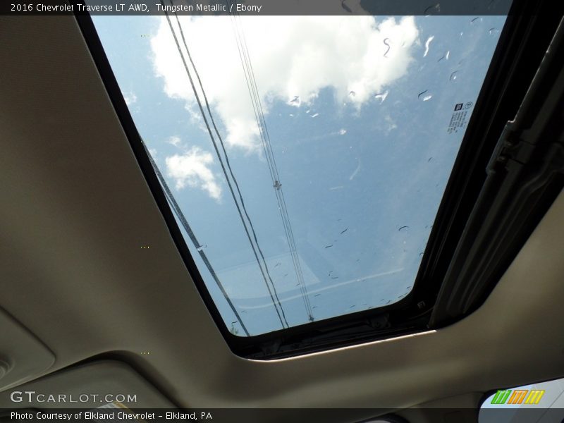 Tungsten Metallic / Ebony 2016 Chevrolet Traverse LT AWD