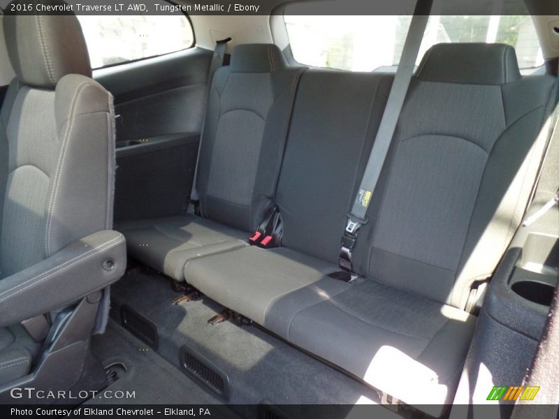 Tungsten Metallic / Ebony 2016 Chevrolet Traverse LT AWD
