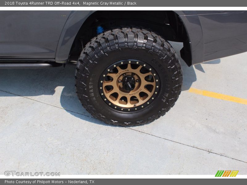 Magnetic Gray Metallic / Black 2018 Toyota 4Runner TRD Off-Road 4x4