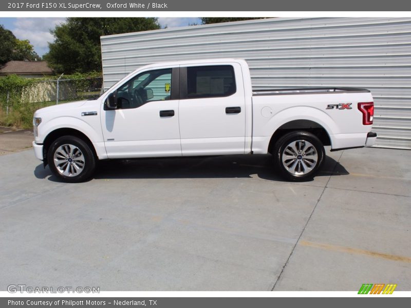 Oxford White / Black 2017 Ford F150 XL SuperCrew