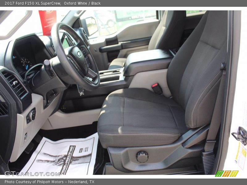 Oxford White / Black 2017 Ford F150 XL SuperCrew