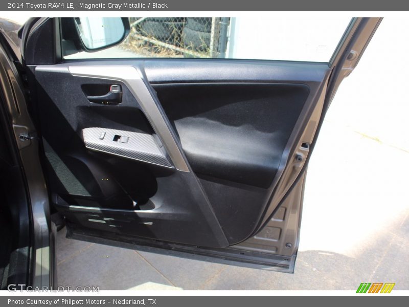 Magnetic Gray Metallic / Black 2014 Toyota RAV4 LE