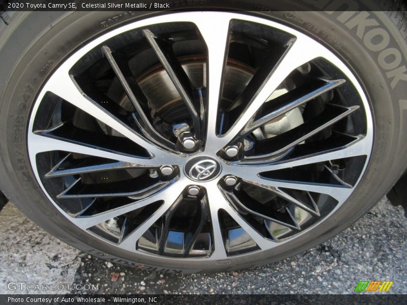 Celestial Silver Metallic / Black 2020 Toyota Camry SE