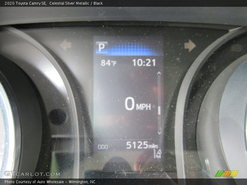 Celestial Silver Metallic / Black 2020 Toyota Camry SE