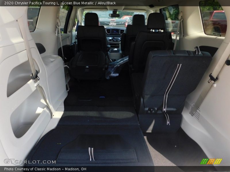 Ocean Blue Metallic / Alloy/Black 2020 Chrysler Pacifica Touring L