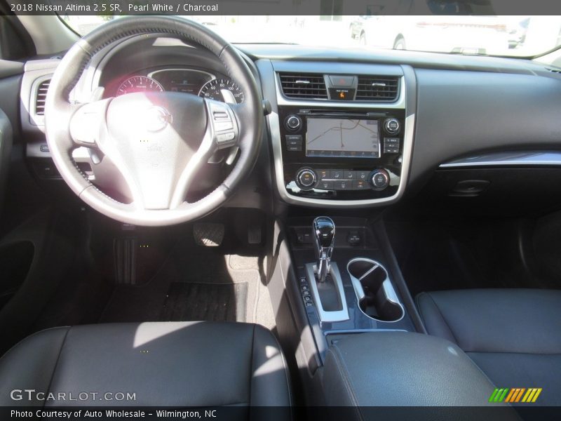 Pearl White / Charcoal 2018 Nissan Altima 2.5 SR