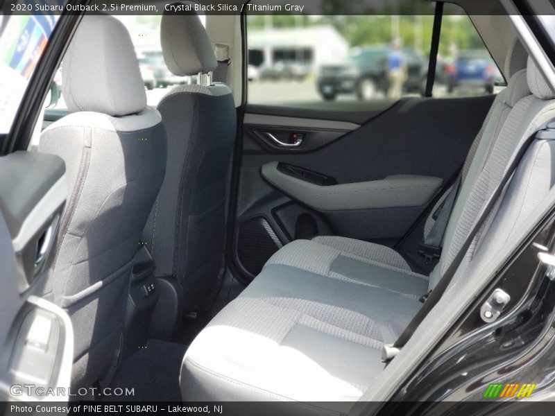 Crystal Black Silica / Titanium Gray 2020 Subaru Outback 2.5i Premium