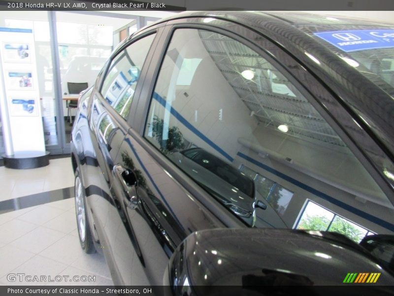 Crystal Black Pearl / Black 2018 Honda HR-V LX AWD