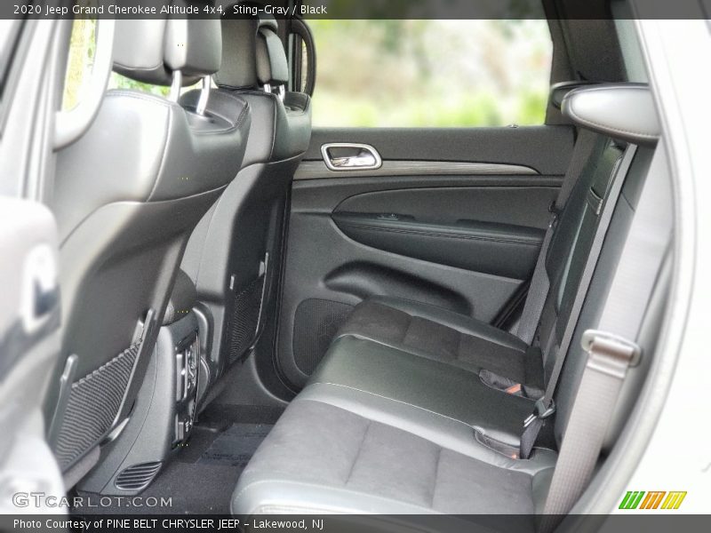 Sting-Gray / Black 2020 Jeep Grand Cherokee Altitude 4x4