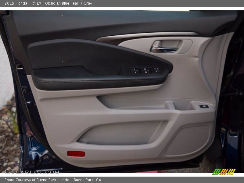Obsidian Blue Pearl / Gray 2019 Honda Pilot EX