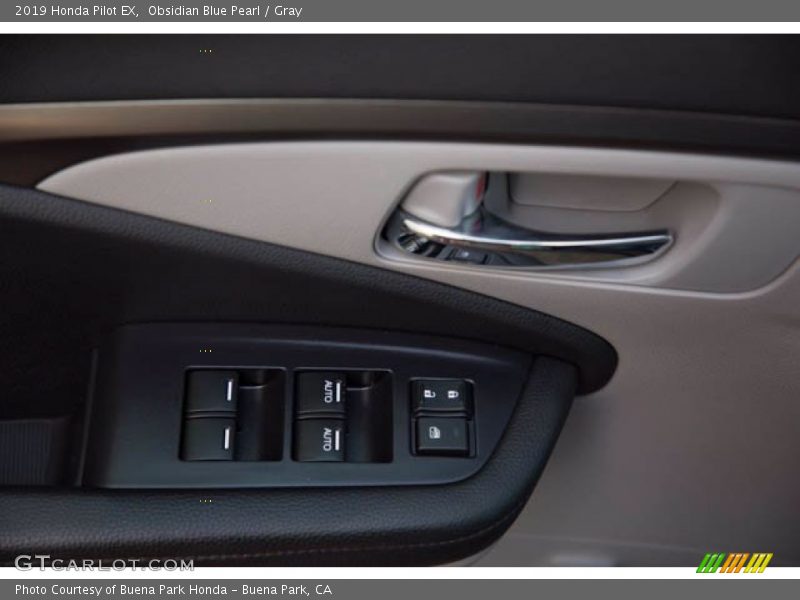 Obsidian Blue Pearl / Gray 2019 Honda Pilot EX