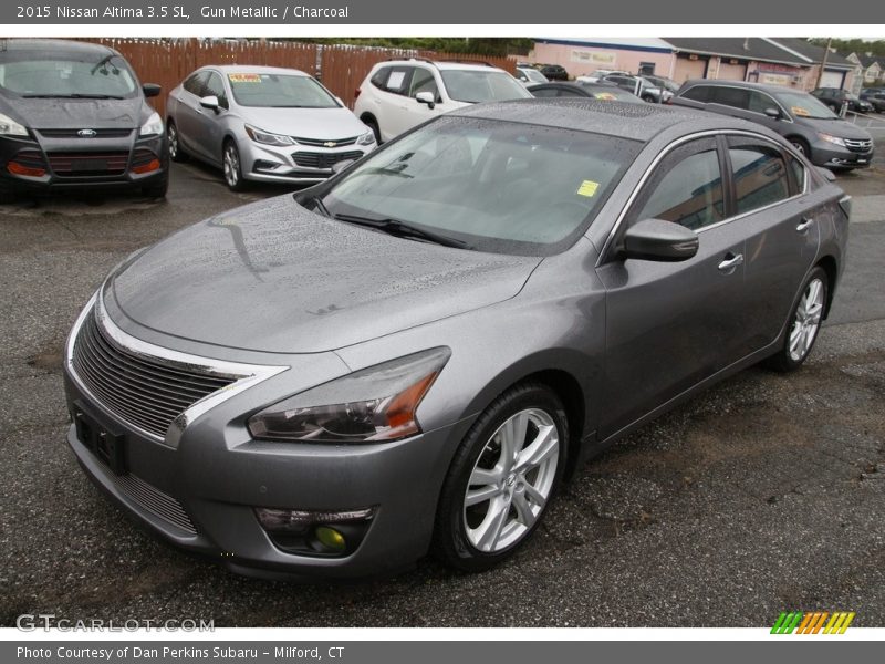 Front 3/4 View of 2015 Altima 3.5 SL