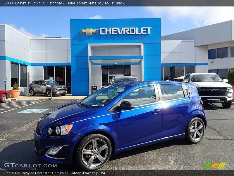 Front 3/4 View of 2014 Sonic RS Hatchback