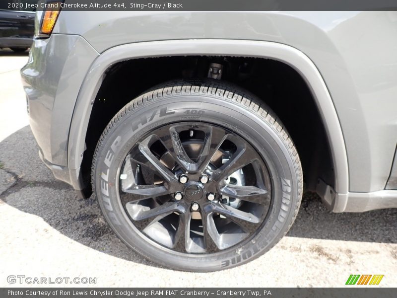 Sting-Gray / Black 2020 Jeep Grand Cherokee Altitude 4x4