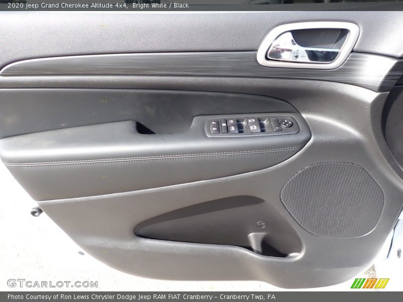 Bright White / Black 2020 Jeep Grand Cherokee Altitude 4x4