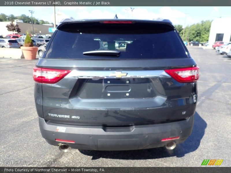 Graphite Metallic / Jet Black 2018 Chevrolet Traverse LT AWD