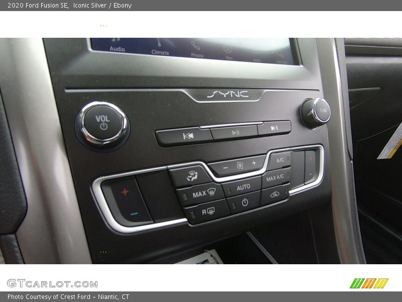Iconic Silver / Ebony 2020 Ford Fusion SE