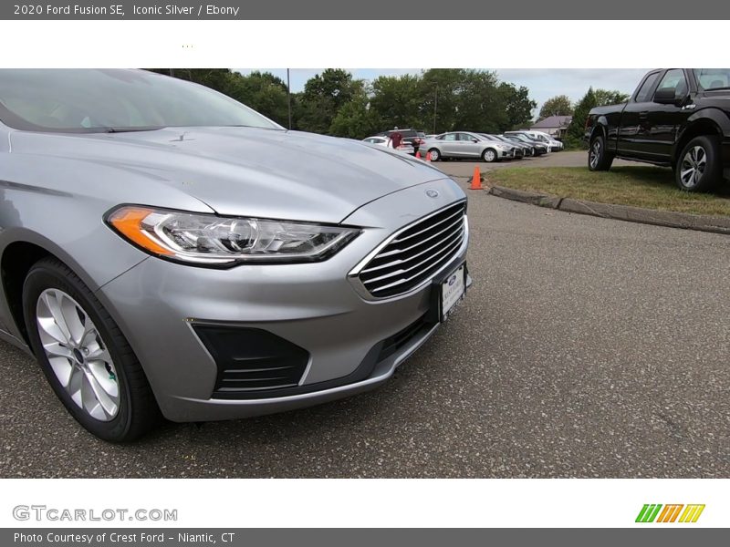 Iconic Silver / Ebony 2020 Ford Fusion SE