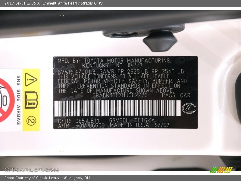 Eminent White Pearl / Stratus Gray 2017 Lexus ES 350