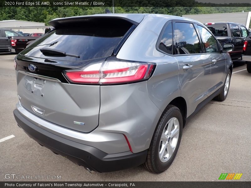 Iconic Silver Metallic / Ebony 2020 Ford Edge SE AWD