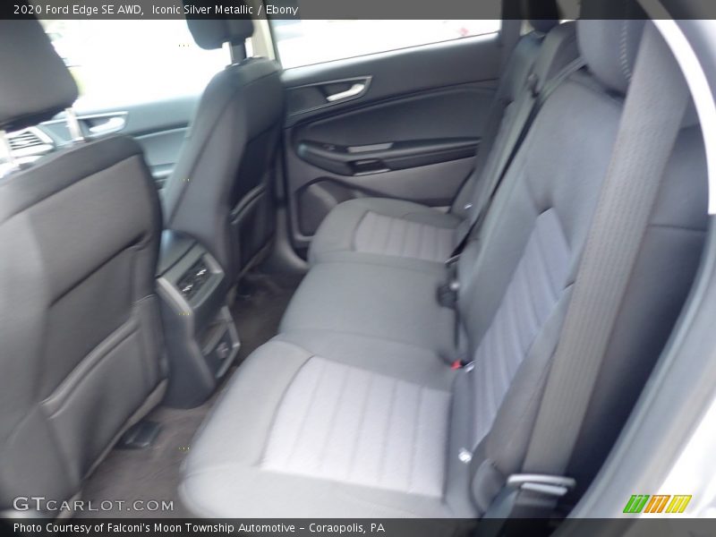 Iconic Silver Metallic / Ebony 2020 Ford Edge SE AWD
