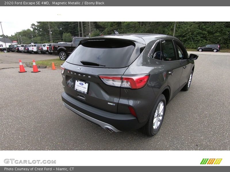 Magnetic Metallic / Ebony Black 2020 Ford Escape SE 4WD