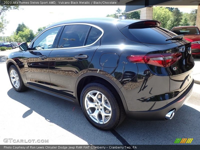 Vulcano Black Metallic / Black/Chocolate 2020 Alfa Romeo Stelvio Sport AWD