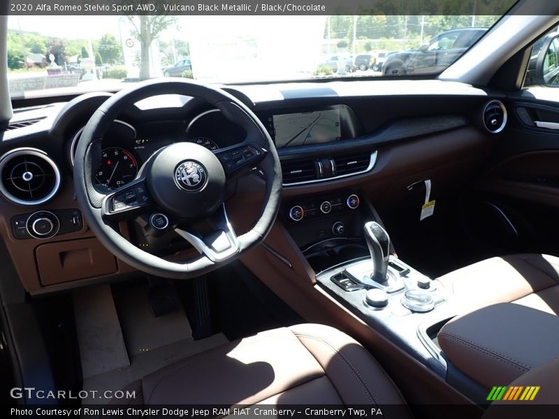 Vulcano Black Metallic / Black/Chocolate 2020 Alfa Romeo Stelvio Sport AWD
