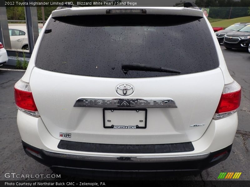 Blizzard White Pearl / Sand Beige 2012 Toyota Highlander Limited 4WD