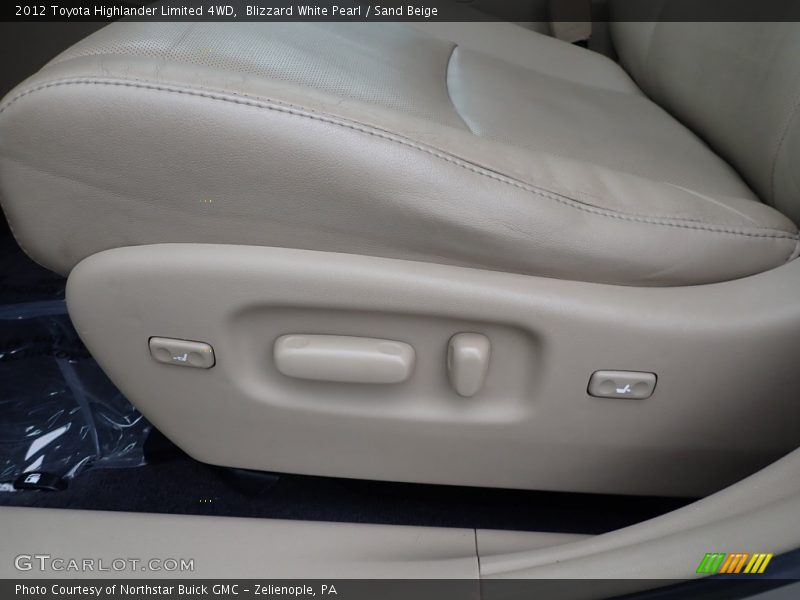Blizzard White Pearl / Sand Beige 2012 Toyota Highlander Limited 4WD