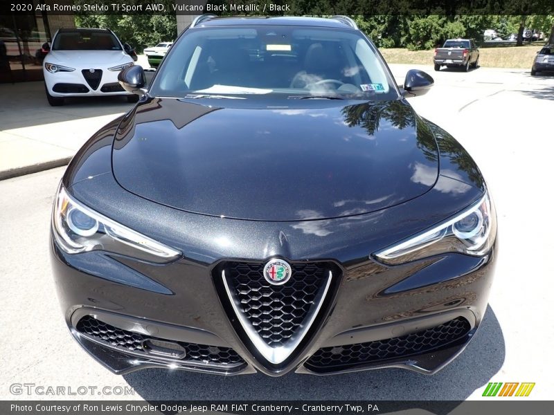 Vulcano Black Metallic / Black 2020 Alfa Romeo Stelvio TI Sport AWD