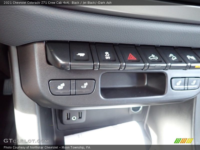 Controls of 2021 Colorado Z71 Crew Cab 4x4