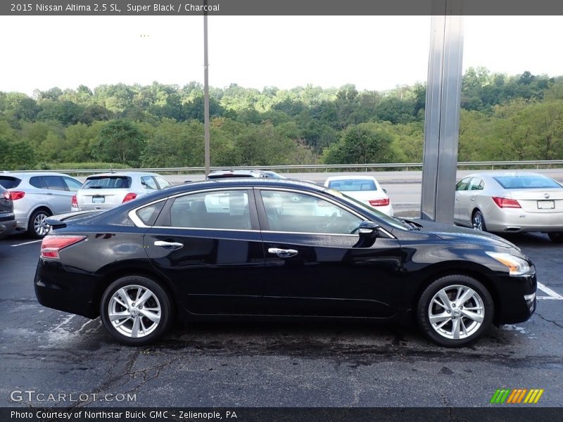 Super Black / Charcoal 2015 Nissan Altima 2.5 SL