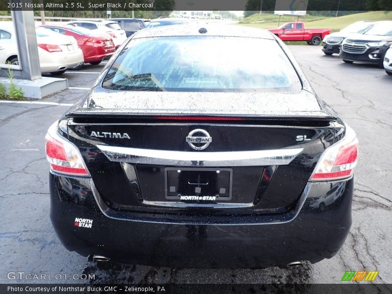 Super Black / Charcoal 2015 Nissan Altima 2.5 SL