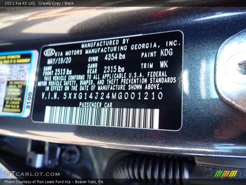 Gravity Gray / Black 2021 Kia K5 LXS