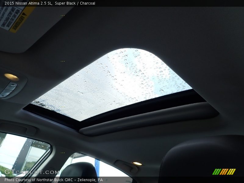 Super Black / Charcoal 2015 Nissan Altima 2.5 SL