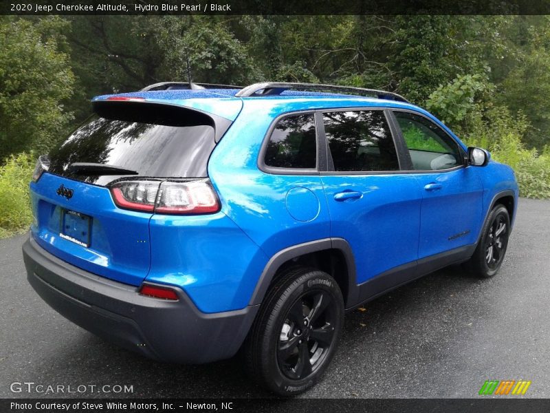 Hydro Blue Pearl / Black 2020 Jeep Cherokee Altitude