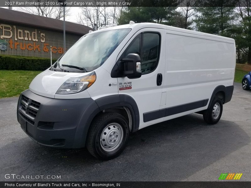 Bright White / Gray 2017 Ram ProMaster 1500 Low Roof Cargo Van