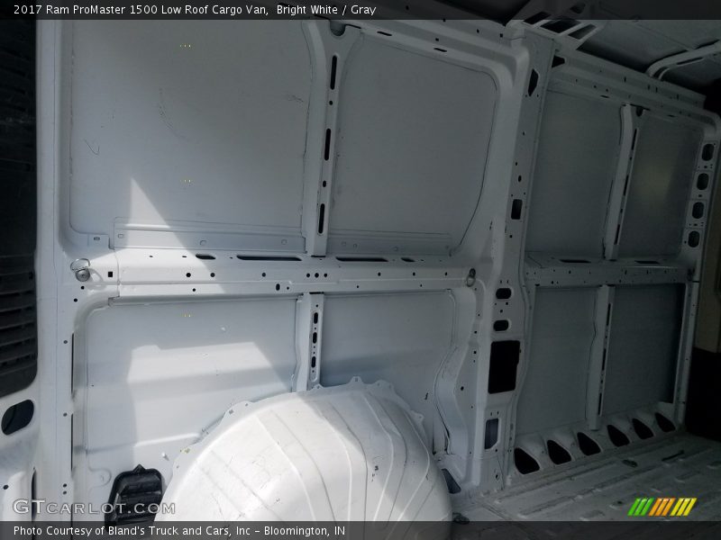 Bright White / Gray 2017 Ram ProMaster 1500 Low Roof Cargo Van