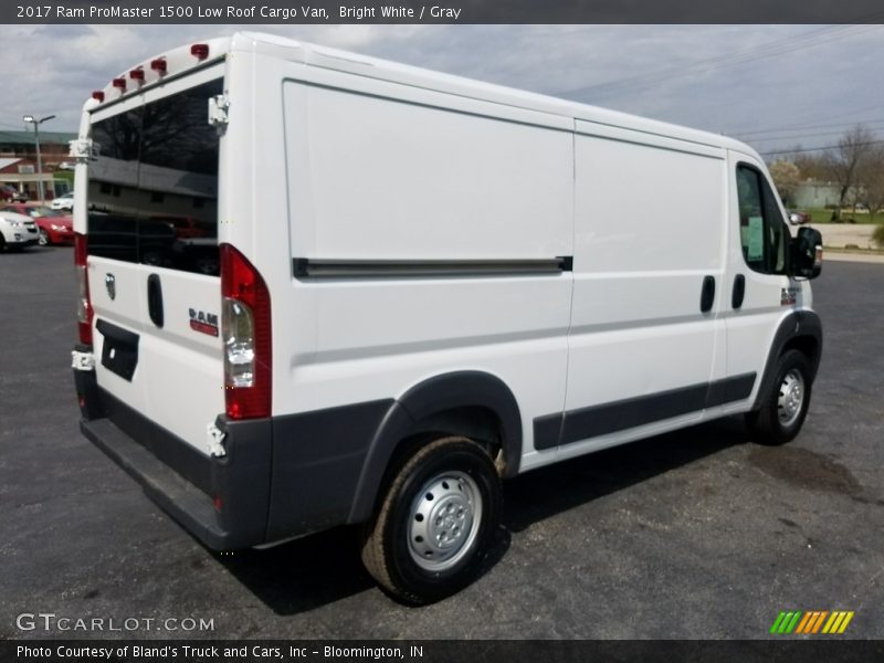 Bright White / Gray 2017 Ram ProMaster 1500 Low Roof Cargo Van