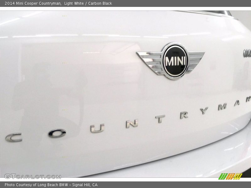 Light White / Carbon Black 2014 Mini Cooper Countryman