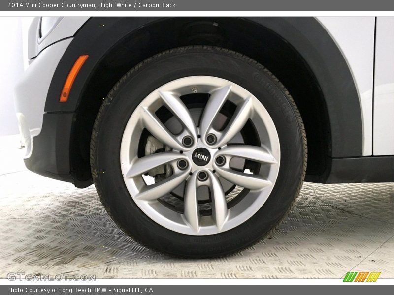 Light White / Carbon Black 2014 Mini Cooper Countryman
